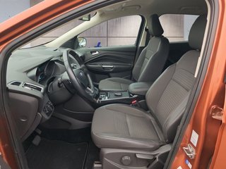 Ford Kuga Titanium 1,5 176PS 4x4 Aut. 8*Alu/Navi/Winterp. - foto 4