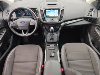 Ford Kuga Titanium 1,5 176PS 4x4 Aut. 8*Alu/Navi/Winterp. - foto 5