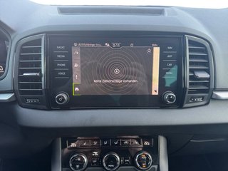 Skoda Karoq 2,0TDI DSG Navi/LED/ACC/Kamera/Winterp.  ** - bilder 13