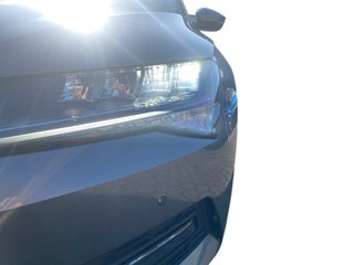 Skoda Superb Combi 1,5TSI DSG Navi/Kamera/el.Klappe/Kessy - bilder 20