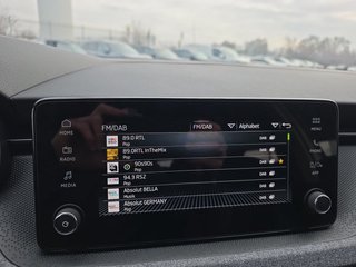 Skoda Kamiq 1,0TSI 115PS DSG 16*Alu/LED/Kamera/Temp/SmartLink   ** - foto 23