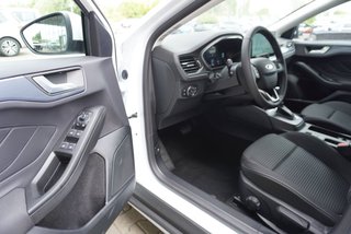 Ford Focus Active X 1.0 155PS aAHK/LED/Navi/Kamera/Winterp. - foto 3