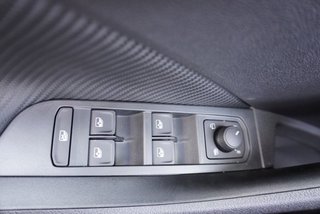 Skoda Kamiq Monte Carlo 1,5TSI DSG 4*J.Gar/18*Alu/el.Klappe  ** - bilder 20