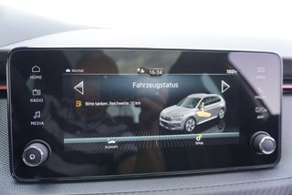 Skoda Kamiq Monte Carlo 1,5TSI DSG 4*J.Gar/18*Alu/el.Klappe  ** - foto 37