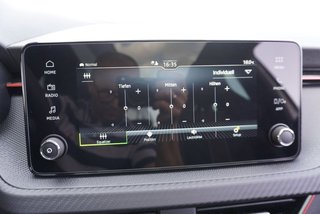 Skoda Kamiq Monte Carlo 1,5TSI DSG 4*J.Gar/18*Alu/el.Klappe  ** - foto 42