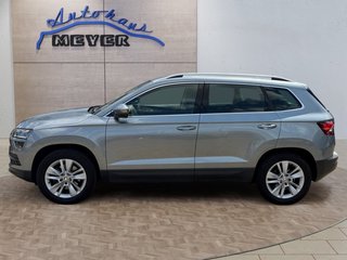 Skoda Karoq 2.0TDI Style 4x4 DSG AHK/LED/Navi - foto 2