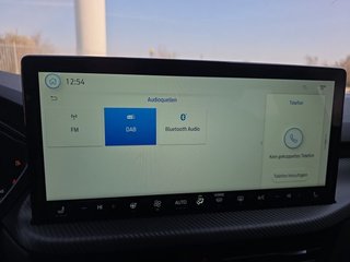 Ford Kuga ST-Line 2.5 Plug-in-Hybrid Keyless/Winterp/LED/Navi  ** - bilder 23