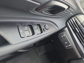 Hyundai i20 1.0 T-GDI DCT 16*Alu/Navi/Kamera/Pdc  ** - bilder 30