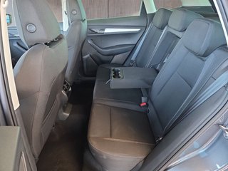 Skoda Karoq 2,0TDI DSG 4x4 Navi/LED/Kamera/ACC/Winterp.  ** - bilder 10