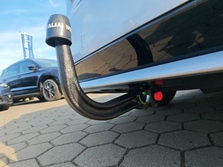 Toyota Corolla 2.0 Hybrid Team D. LED /Navi/AHK - foto 20