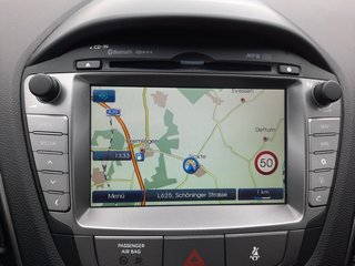 Hyundai TUCSON ix35 Navi/Bi-Xenon/Leder/Pano/WP/Ahk - foto 15