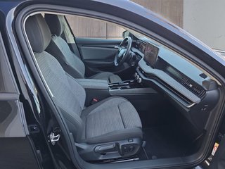 Skoda Superb Combi 2,0TDI DSG Navi/DCC/ACC/Kamera/Sitzhz.  ** - bilder 10