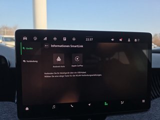 Skoda Superb Combi 2,0TDI DSG Navi/DCC/ACC/Kamera/Sitzhz.  ** - bilder 24