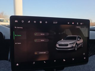 Skoda Superb Combi 2,0TDI DSG Navi/DCC/ACC/Kamera/Sitzhz.  ** - bilder 28