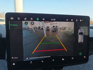 Skoda Superb Combi 2,0TDI DSG Navi/DCC/ACC/Kamera/Sitzhz.  ** - bilder 35