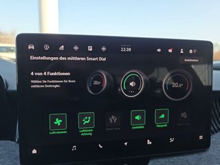 Skoda Superb Combi 2,0TDI DSG Navi/DCC/ACC/Kamera/Sitzhz.  ** - bilder 36