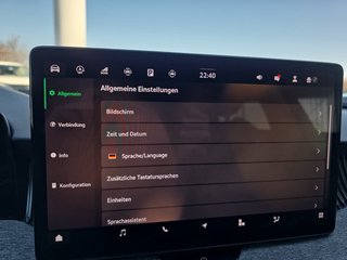 Skoda Superb Combi 2,0TDI DSG Navi/DCC/ACC/Kamera/Sitzhz.  ** - bilder 41