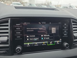 Skoda Karoq Sportline 1,5TSI DSG 4*J.Gar/aAHK/Matrix/Navi  ** - bilder 26