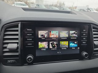 Skoda Karoq Sportline 1,5TSI DSG 4*J.Gar/aAHK/Matrix/Navi  ** - bilder 40