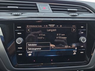 Volkswagen Touran 1,5TSI DSG 7-Sitzer/Easy Open/Kamera  ** - bilder 29