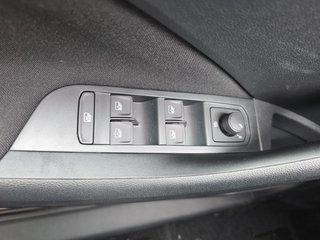 Skoda Kamiq Selection 1,0TSI DSG Kessy/Kamera/Temp/2-Z.Klimaaut.  ** - foto 19