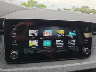 Skoda Kamiq Selection 1,0TSI DSG Kessy/Kamera/Temp/2-Z.Klimaaut.  ** - foto 33