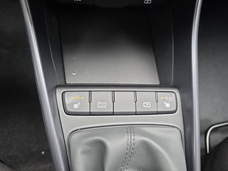 Hyundai i20 Black 1.0 T-GDI Navi/Kamera/LED/Winterp.  ** - foto 16