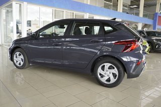 Hyundai i20 1,2 79PS Navi/Winterp/Kamera/Temp/Pdc  ** - bilder 1