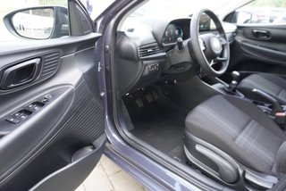 Hyundai i20 1,2 79PS Navi/Winterp/Kamera/Temp/Pdc  ** - bilder 3