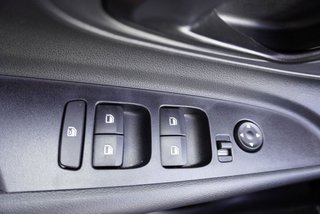 Hyundai i20 1,2 79PS Navi/Winterp/Kamera/Temp/Pdc  ** - bilder 19
