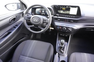 Hyundai i20 1,2 79PS Navi/Winterp/Kamera/Temp/Pdc  ** - foto 9