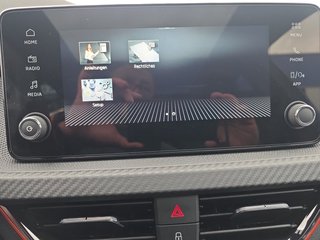 Skoda Kamiq Monte Carlo 1,5TSI DSG AHK/Matrix/Kessy/el.Klappe  ** - foto 22