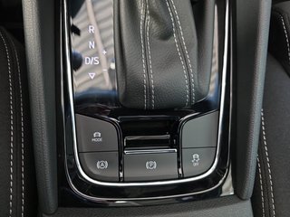 Skoda Karoq Sportline 2,0TDI DSG 4x4 Pano/4*J.Gar/aAHK/Navi    ** - bilder 24