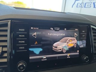 Skoda Karoq Sportline 2,0TDI DSG 4x4 Pano/4*J.Gar/aAHK/Navi    ** - bilder 36