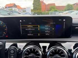 Mercedes-Benz AMG CLA 35 4Matic  AHK/LED/Navi - foto 27