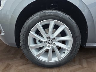 Skoda Kamiq 1,5TSI DSG 17*Alu/el.Klappe/Kamera/LED/Kessy/Winterp.  ** - foto 9