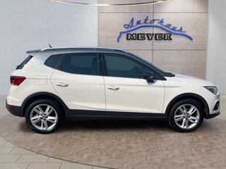SEAT Arona 1.5TSI FR AHK/LED/Navi - bilder 1