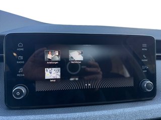 Skoda Kamiq Selection 1,5TSI DSG Kamera/LED/Kessy/Winterp.  ** - bilder 29
