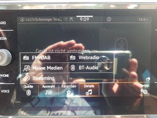 Volkswagen Tiguan 1.5 TSI DSG Life Urban Sport top Ausstattung - foto 21