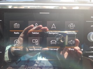 Volkswagen Tiguan 1.5 TSI DSG Life Urban Sport top Ausstattung - foto 25