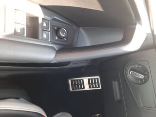 Volkswagen Tiguan 1.5 TSI DSG Life Urban Sport top Ausstattung - foto 27