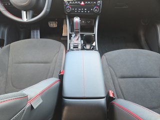 Hyundai TUCSON N-Line 1.6 T-GDI DCT Navi/LED/el.Klappe/Keyless  ** - bilder 7