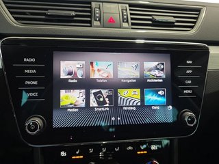 Skoda Superb Combi 1,5TSI DSG Navi/Kamera/el.Klappe/Kessy         ** - bilder 33