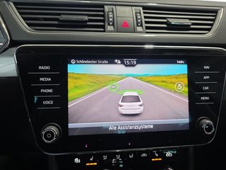Skoda Superb Combi 1,5TSI DSG Navi/Kamera/el.Klappe/Kessy         ** - bilder 35