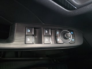 Ford Kuga ST-Line 2,5 FHEV 180PS 5*J.Gar/LED/Navi/Winterp.  ** - bilder 17