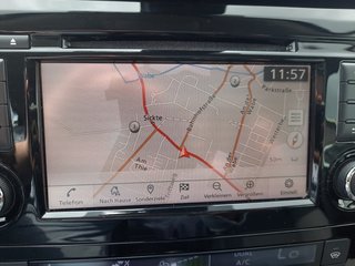 Nissan Qashqai 1.3 DIG-T N-Connecta Navi/Pano/WP/Temp/Kamera - bilder 13