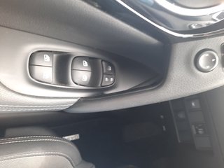 Nissan Qashqai 1.3 DIG-T N-Connecta Navi/Pano/WP/Temp/Kamera - bilder 16