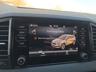 Skoda Karoq Sportline 1,5TSI DSG 4*J.Gar/Pano/aAHK/Matrix/Navi    ** - bilder 34