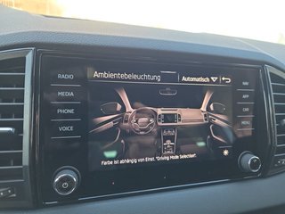 Skoda Karoq Sportline 1,5TSI DSG 4*J.Gar/Pano/aAHK/Matrix/Navi    ** - bilder 38