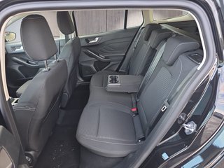 Ford Focus Active X 1,0 155PS aAHK/Navi/Kamera/Winterp.   ** - bilder 10